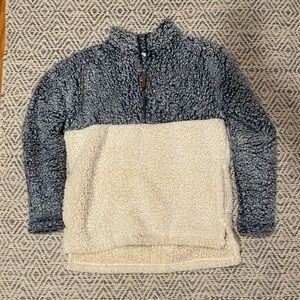⚡️NWOT Time & True fluffy quarter zip sz 4/6